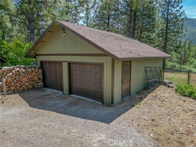 10025 Burley Dr, Weed, CA | . Photo 37 of 59