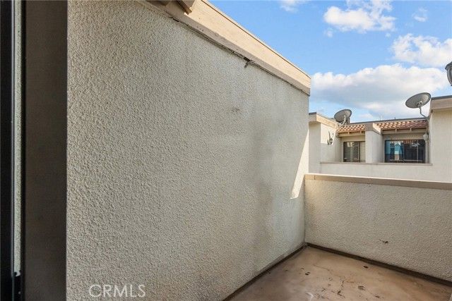 10229 Variel Ave #11, Chatsworth (los Angeles), CA, 91311 Townhouse. Photo 15 of 23
