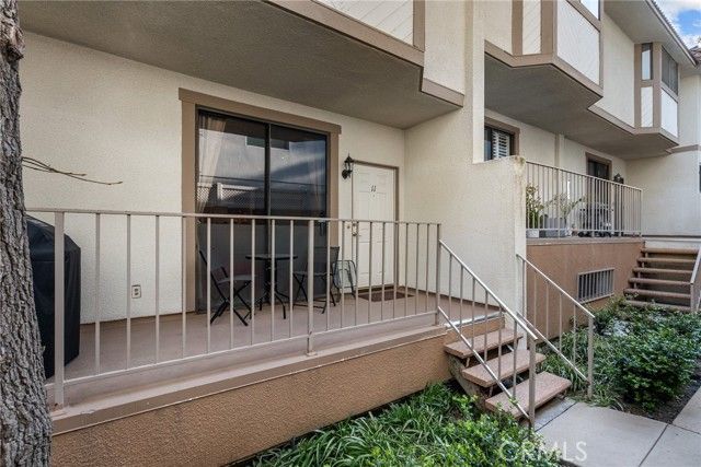10229 Variel Ave #11, Chatsworth (los Angeles), CA, 91311 Townhouse. Photo 21 of 23