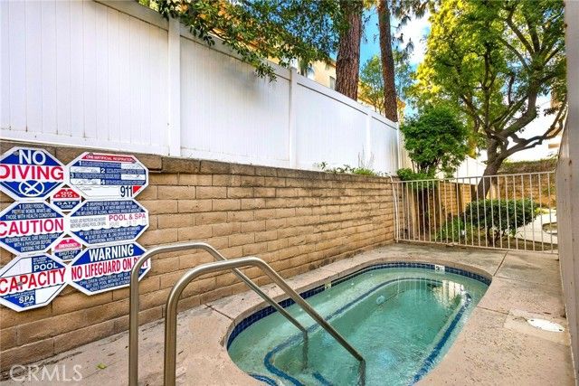 10229 Variel Ave #11, Chatsworth (los Angeles), CA, 91311 Townhouse. Photo 23 of 23