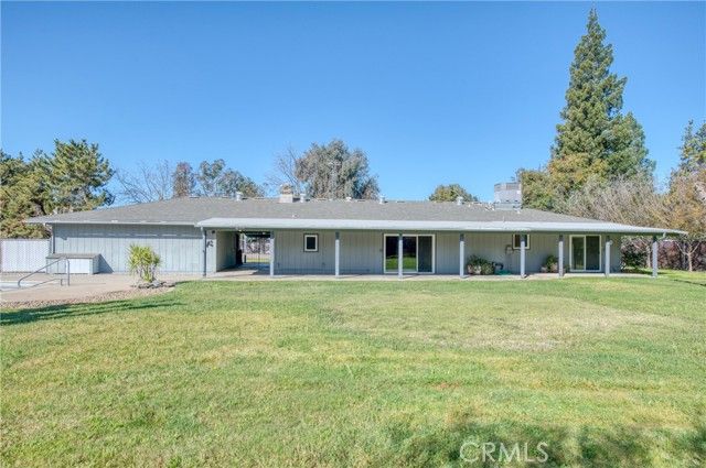 10293 Rolling Hills Dr, Madera, CA | . Photo 12 of 52