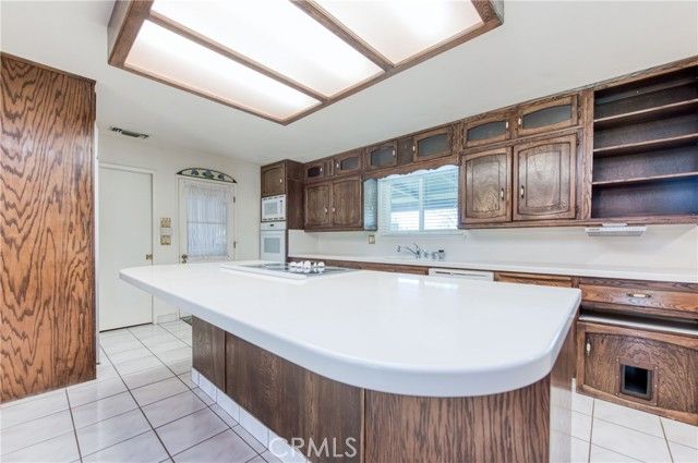 10293 Rolling Hills Dr, Madera, CA | . Photo 22 of 52
