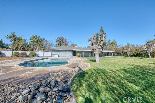 10293 Rolling Hills Dr, Madera, CA | . Photo 10 of 52
