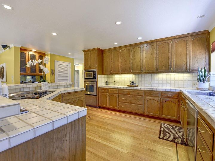 1033 Sycamore Dr, Millbrae, CA | . Photo 10 of 29