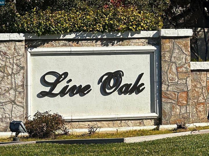 1060 Green Point Ct, Concord, CA | Live Oak. Photo 23 of 27