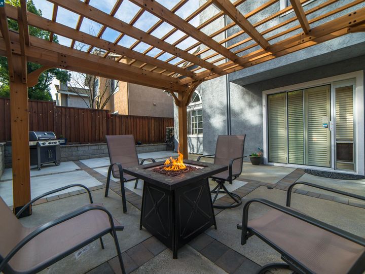 1062 Green Point Ct, Concord, CA | Live Oak. Photo 23 of 29