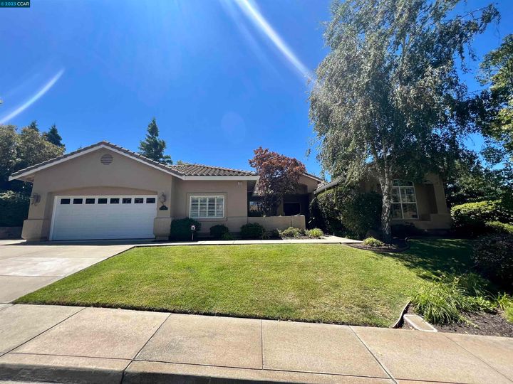 110 Forest Hill Dr, Clayton, CA | Peacock Creek. Photo 1 of 2