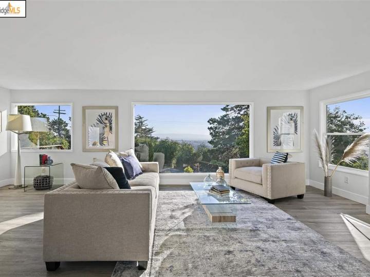 11040 Overmoor, Oakland, CA | Chabot Highlands. Photo 14 of 40