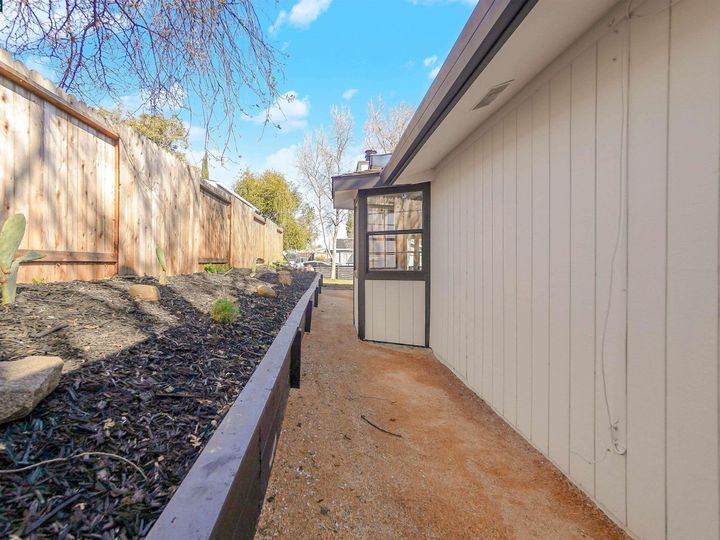 112 Silvey Acres Dr, Vacaville, CA | . Photo 35 of 41
