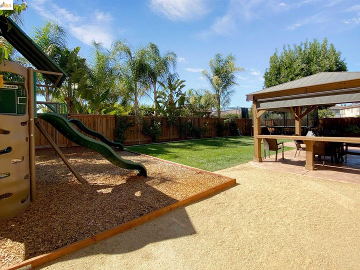 1172 Pimento Dr, Brentwood, CA | Brentwood. Photo 39 of 54
