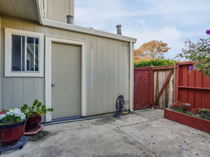 1231 Rosita Rd, Pacifica, CA, 94044 Townhouse. Photo 19 of 30