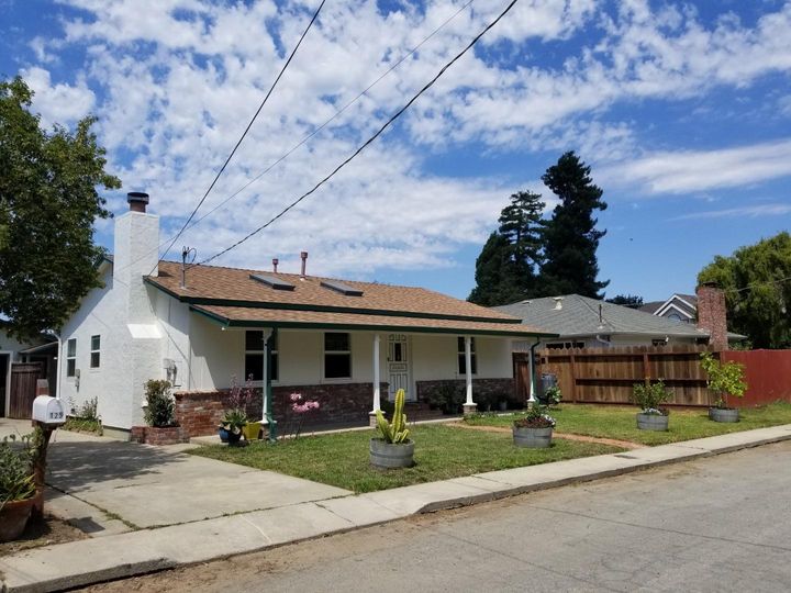 125 Anderson Dr, Watsonville, CA | . Photo 3 of 19
