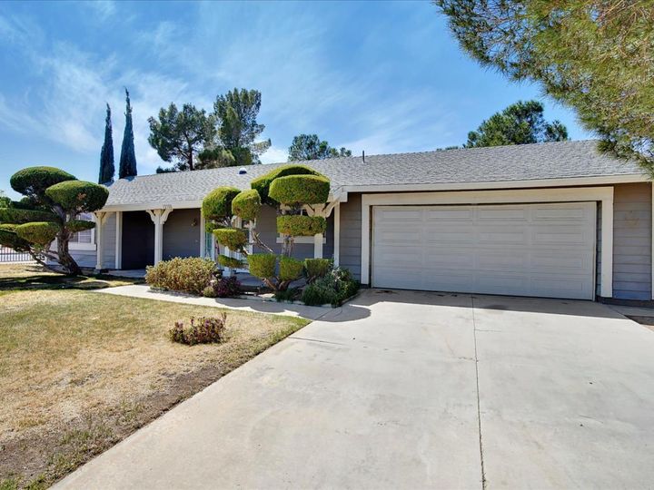 12500 Pacoima Rd, Victorville, CA | . Photo 2 of 25