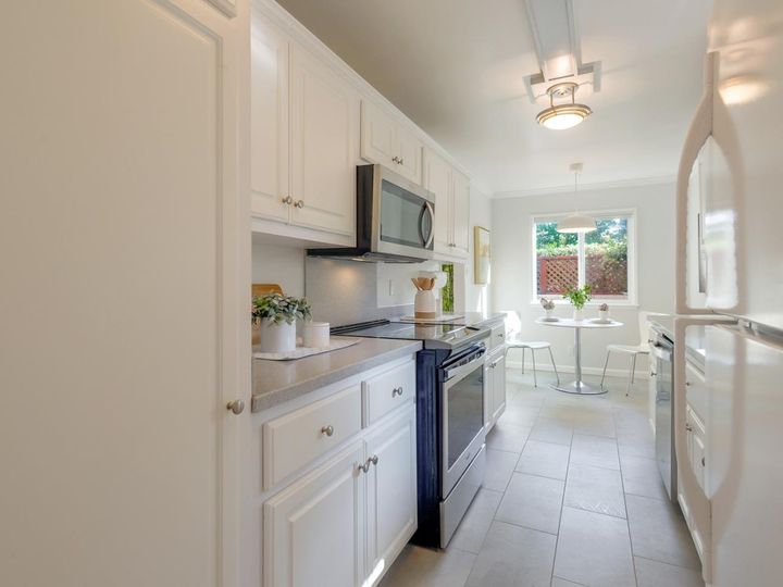 1307 Hoover St, Menlo Park, CA, 94025 Townhouse. Photo 9 of 40