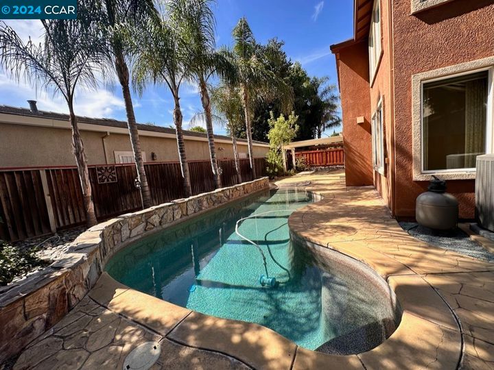 1406 Camden Ct, Brentwood, CA | . Photo 26 of 31