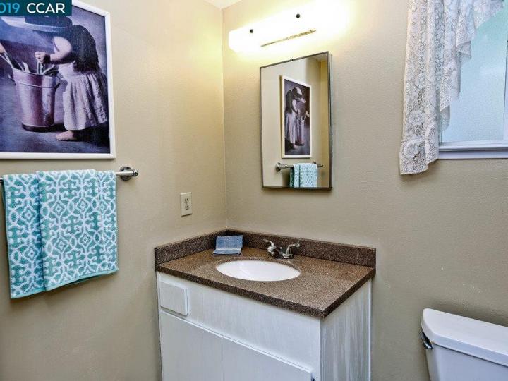 1421 Bel Air Dr #A, Concord, CA, 94521 Townhouse. Photo 10 of 17