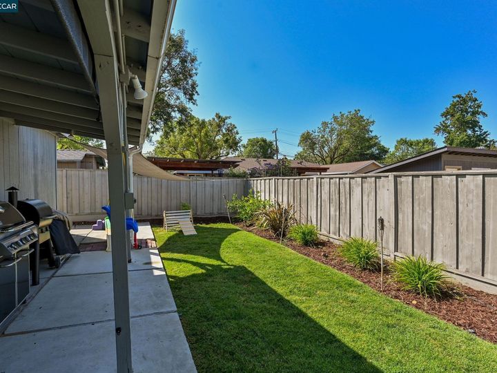 1584 Violet Way, Pleasant Hill, CA | Gregory Gardens. Photo 29 of 32