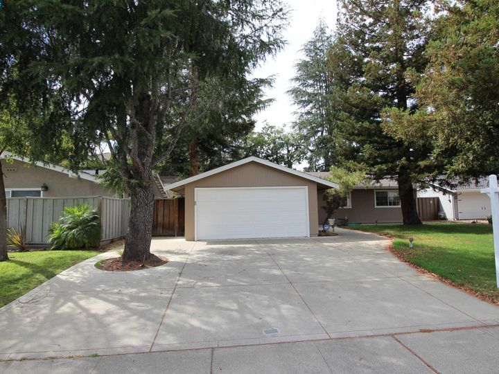 1612 Wendy Dr, Pleasant Hill, CA | . Photo 3 of 28