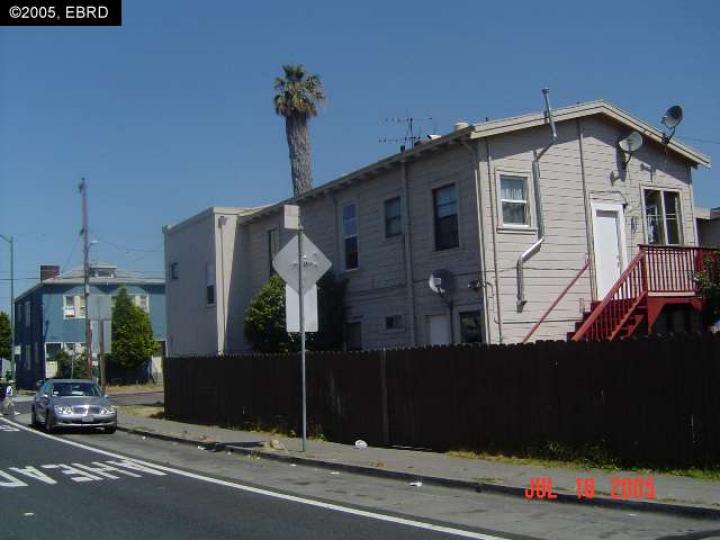 1620 46th Ave Oakland CA Home. Photo 7 of 9