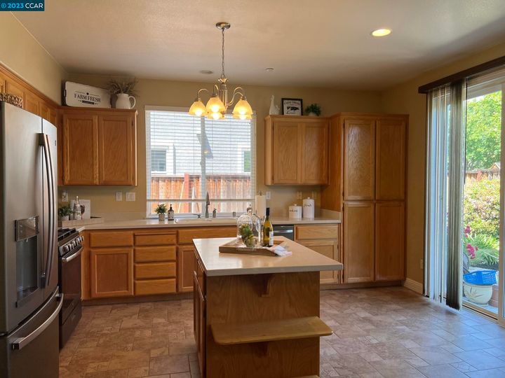 1621 Bridle Path Ct, Livermore, CA | Mill Creek. Photo 5 of 19