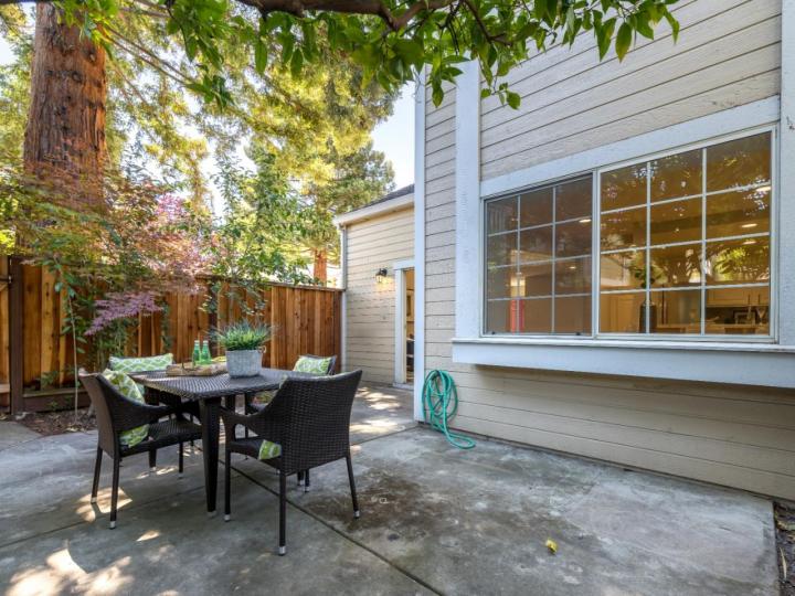 167 Easy St, Mountain View, CA, 94043 Townhouse. Photo 14 of 40