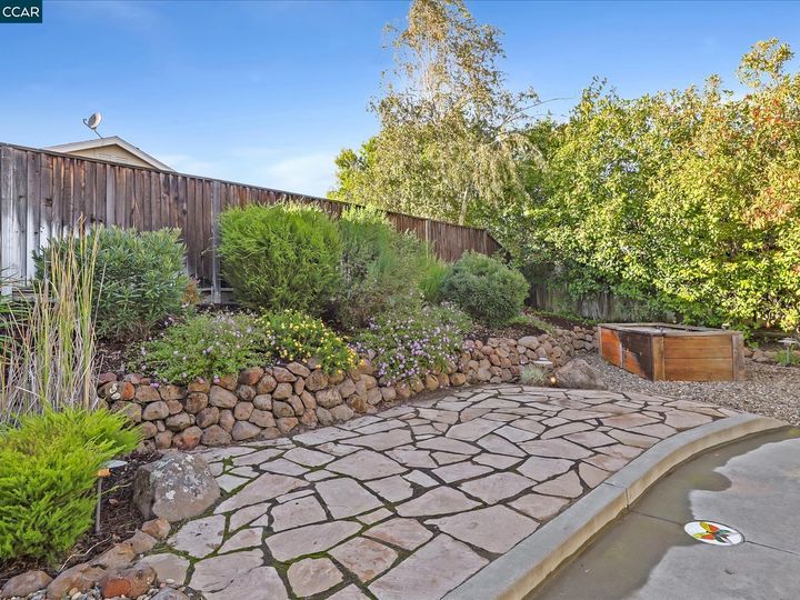 1670 Knoll Way, Livermore, CA | Mill Creek. Photo 29 of 35