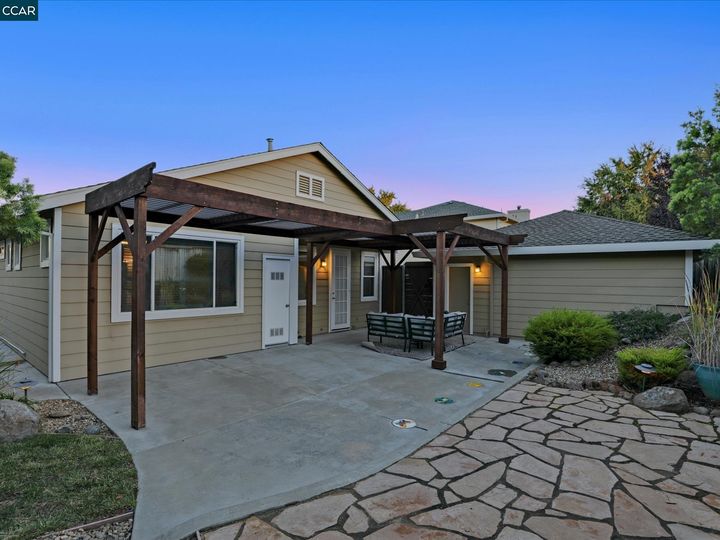 1670 Knoll Way, Livermore, CA | Mill Creek. Photo 32 of 35
