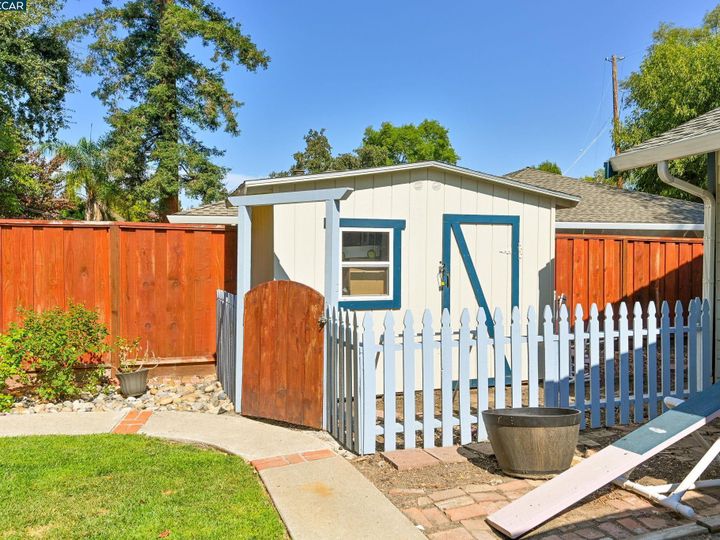 1684 Merian Dr, Pleasant Hill, CA | Gregory Gardens. Photo 26 of 26