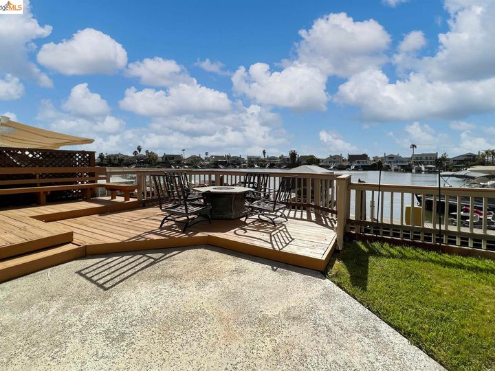 1700 Anchorage Way, Discovery Bay, CA | Delta Waterfront Access. Photo 5 of 25