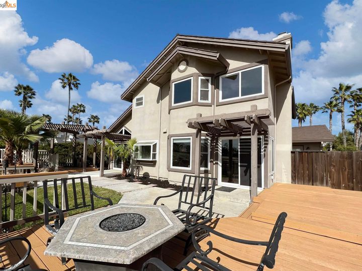 1700 Anchorage Way, Discovery Bay, CA | Delta Waterfront Access. Photo 6 of 25