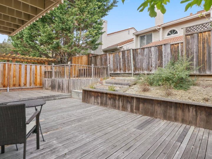 1810 Parkwood Dr, San Mateo, CA, 94403 Townhouse. Photo 32 of 40