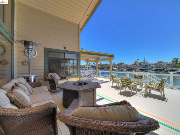 1814 Seal Way, Discovery Bay, CA | Delta Waterfront Access. Photo 4 of 40