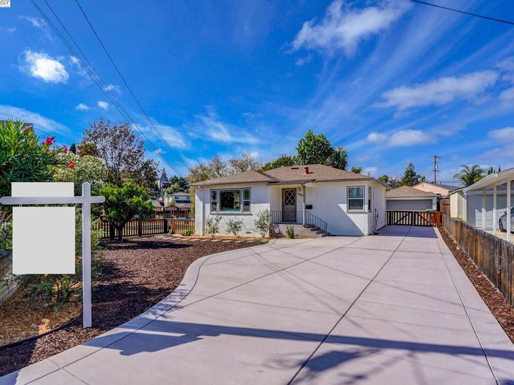 18803 Huber Dr, Castro Valley, CA | Chabot. Photo 1 of 40