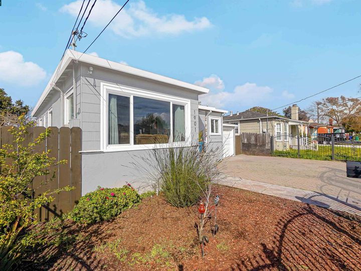 1901 Hellings Ave, Richmond, CA | Central Richmond. Photo 7 of 34