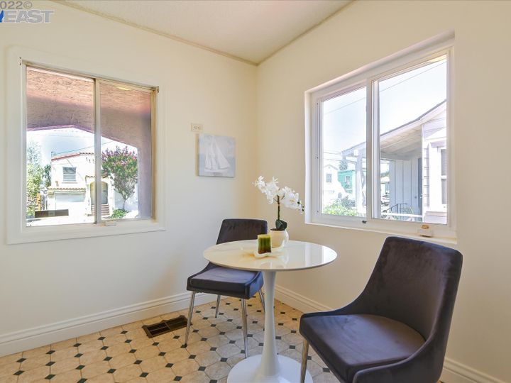 1914 105th Ave, Oakland, CA | Alameda. Photo 11 of 32