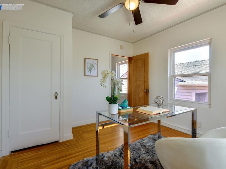 1914 105th Ave, Oakland, CA | Alameda. Photo 17 of 32