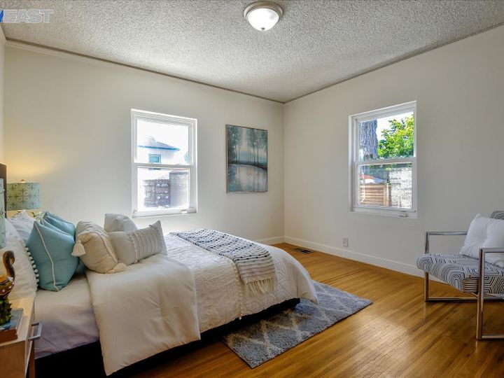 1914 105th Ave, Oakland, CA | Alameda. Photo 19 of 32