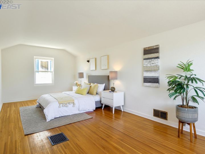 1914 105th Ave, Oakland, CA | Alameda. Photo 24 of 32