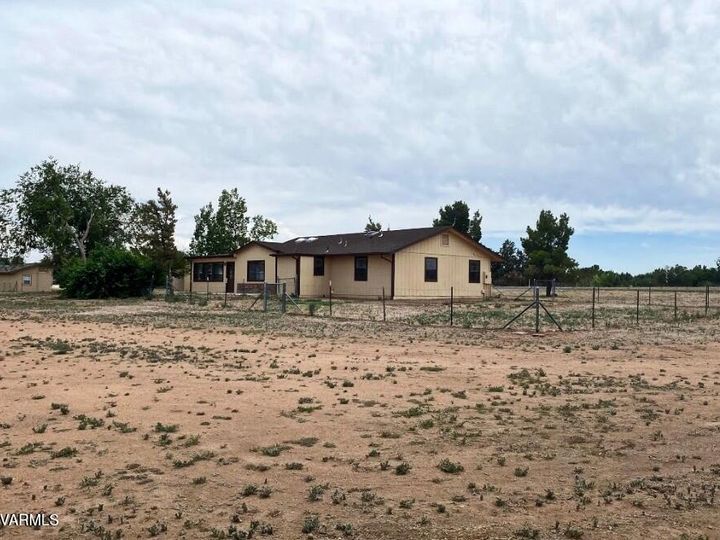 1940 W Bumblebee Rd, Chino Valley, AZ | Under 5 Acres. Photo 1 of 45