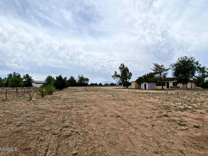 1940 W Bumblebee Rd, Chino Valley, AZ | Under 5 Acres. Photo 38 of 45