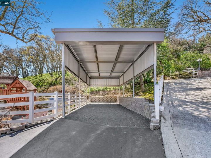 1980 Curry Canyon Rd, Clayton, CA | Morgan Territory. Photo 41 of 60