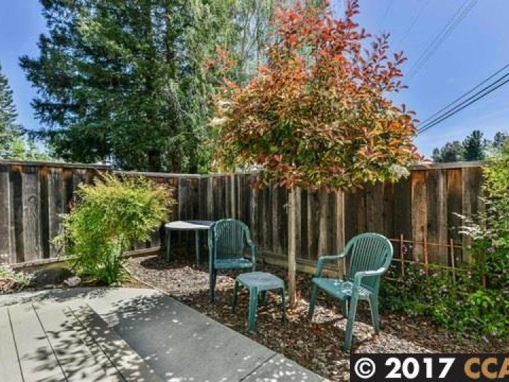 20 Donegal Way, Martinez, CA, 94553 Townhouse. Photo 20 of 24