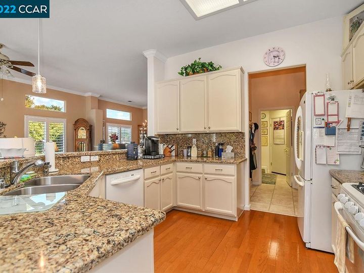2000 Jubilee Dr, Brentwood, CA | Summerset 1. Photo 12 of 38