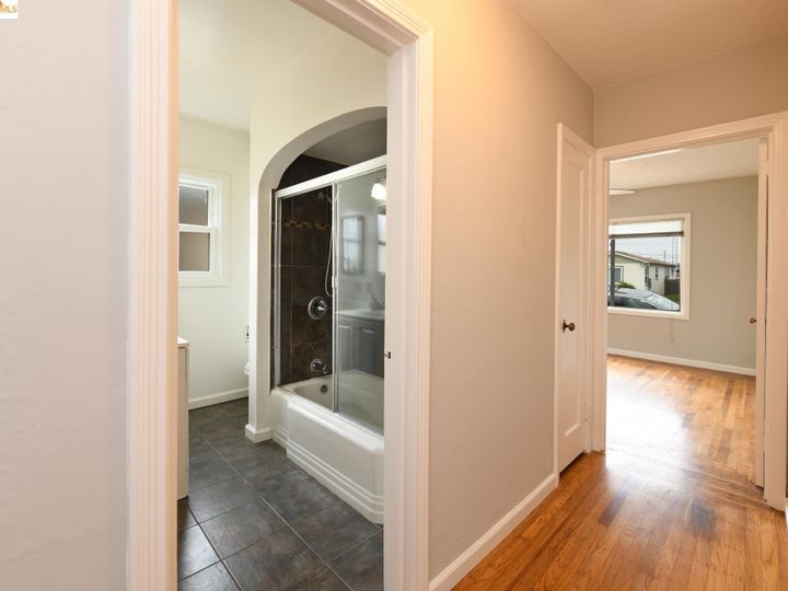 2026 Hellings Ave, Richmond, CA | West Richmond. Photo 16 of 31
