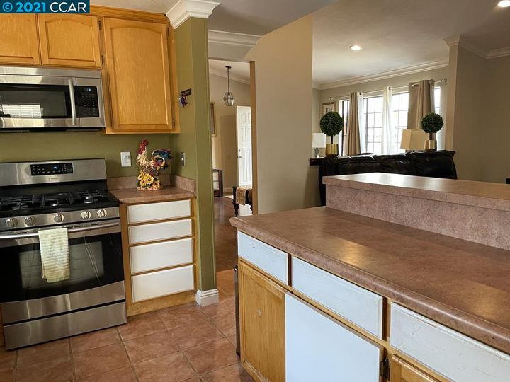 215 Azores Ct, Bay Point, CA | Mota Ranch. Photo 12 of 29