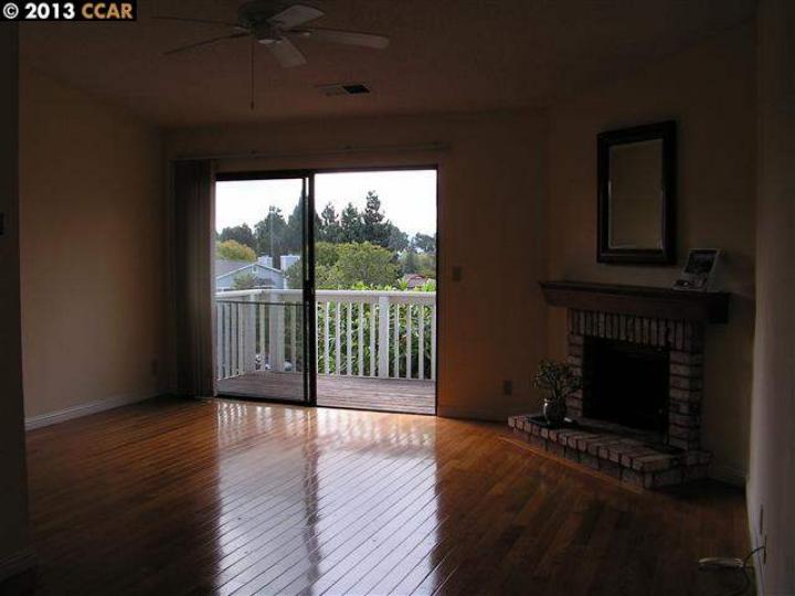 2166 Clearview Cir condo #. Photo 4 of 20