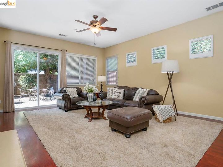 2174 St Michaels Ct, Brentwood, CA | Sterling Pentacle. Photo 13 of 39
