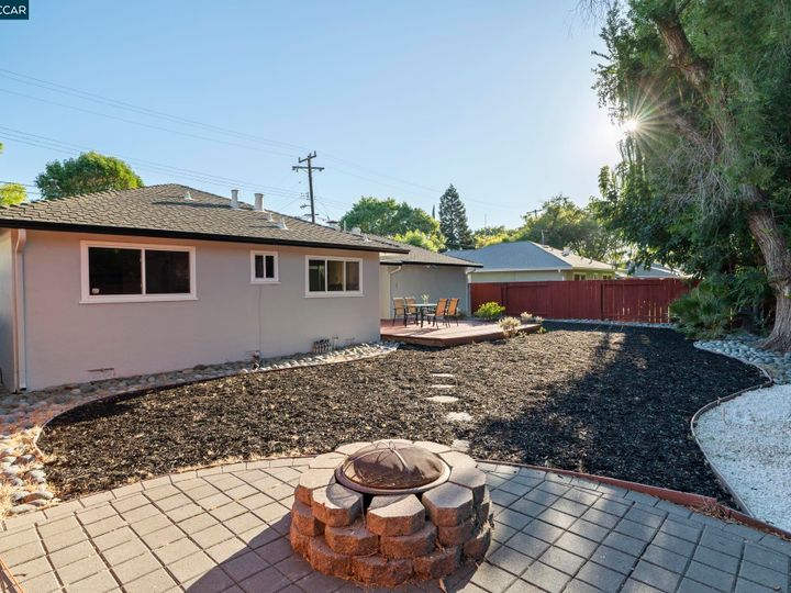 2312 Holbrook Dr, Concord, CA | Holbrook Heights. Photo 27 of 32