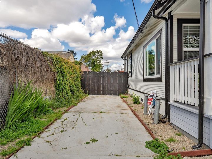 2321 88th Ave, Oakland, CA | 1000  0aks. Photo 14 of 30