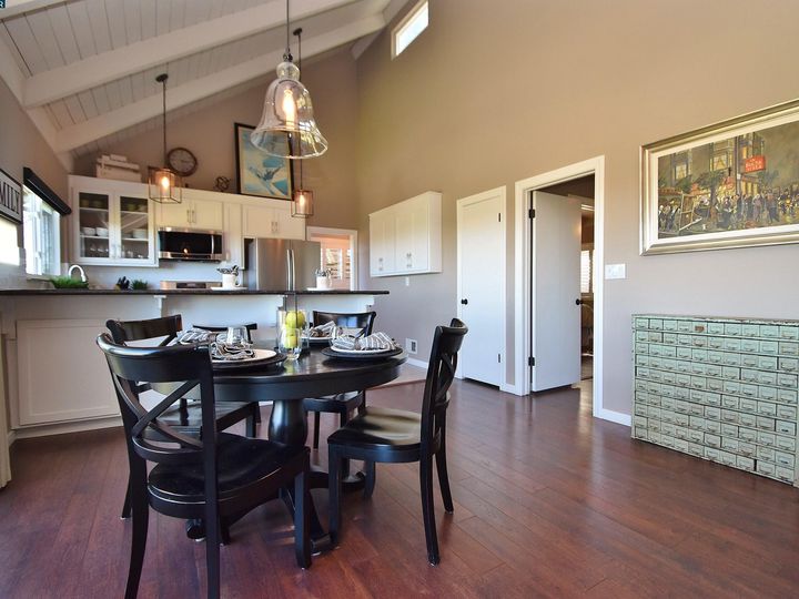 2406 Overlook Dr, Walnut Creek, CA | The Hill. Photo 9 of 35